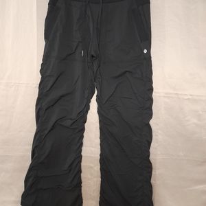 Lululemon Athetica/ Size 8/ Black